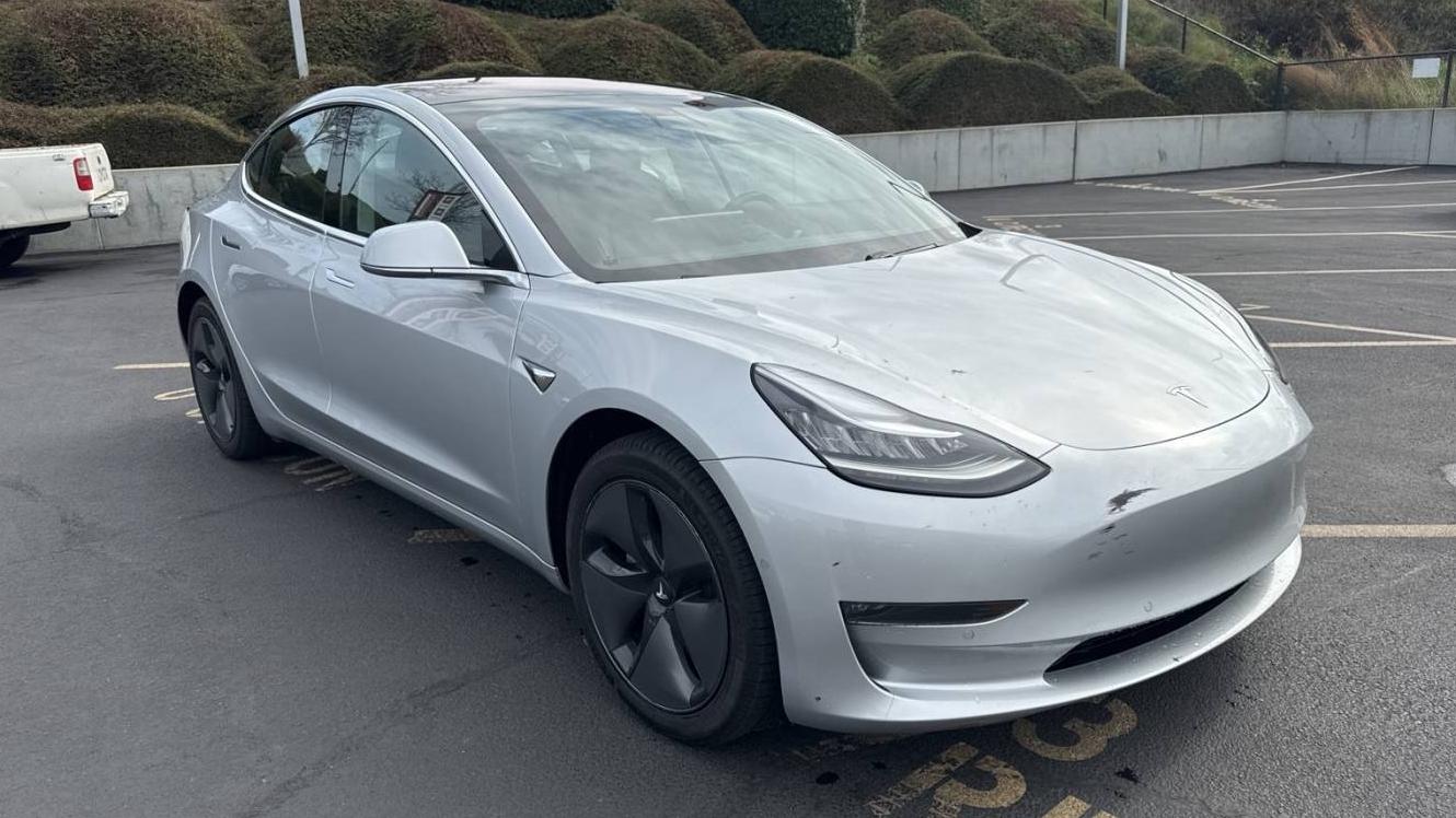 TESLA MODEL 3 2018 5YJ3E1EA4JF058718 image